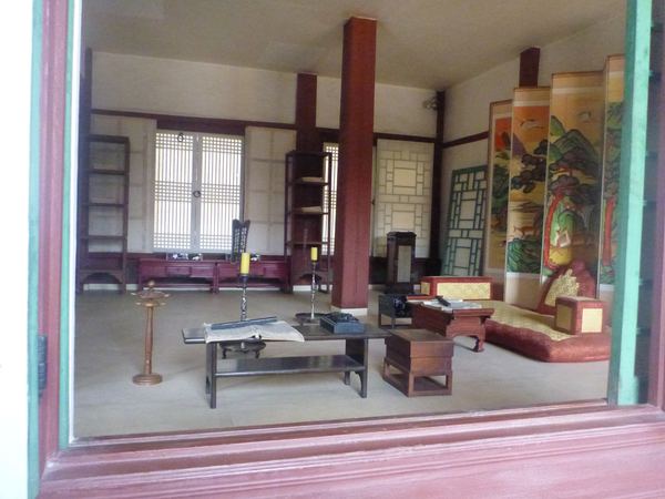 Uvnitř paláce Gyeongbok-gung