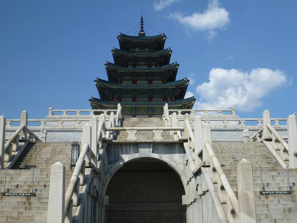 Uvnitř paláce Gyeongbok-gung
