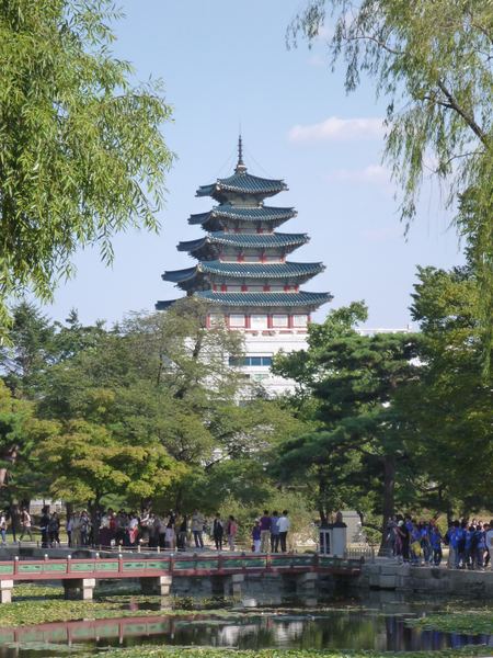 Uvnitř paláce Gyeongbok-gung