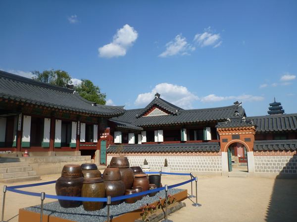 Uvnitř paláce Gyeongbok-gung