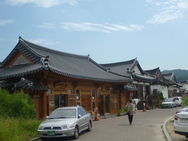 Hanok - ukázková vesnička staré korejské architektury