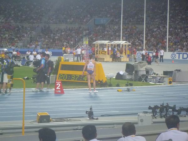 Příprava na finálový štafetový běh 4 x 400 m...