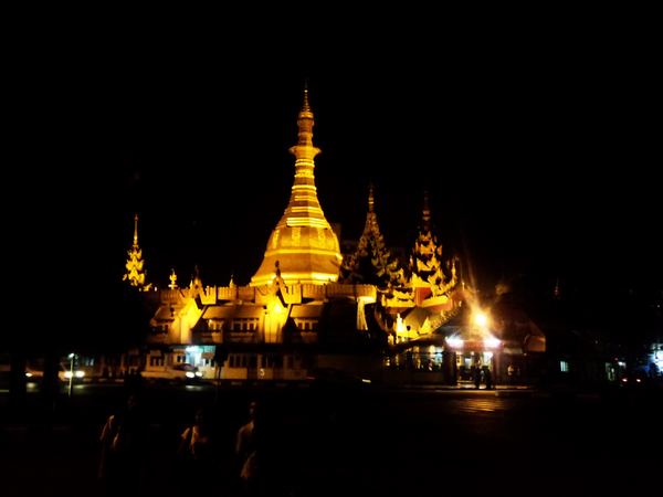 Pagoda Sule.