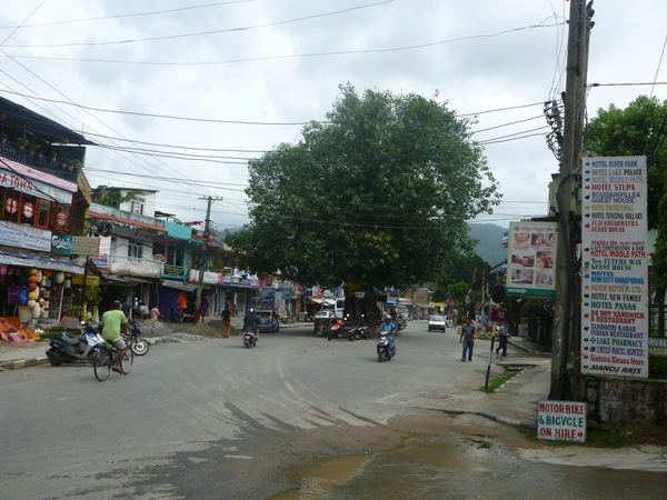 Pokhara je oblíbená zejména jako startovací bod pro výpravy mířící k Annapurně.