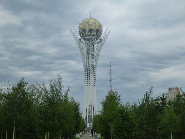Bajterek monument...