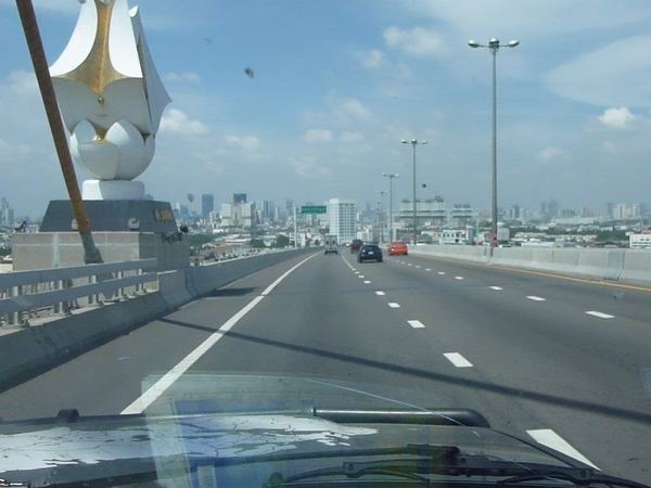 Opět na cestě - Bangkok opouštíme tentokrát směrem na severothajské Chiang Mai.
