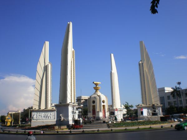 Bangkokský Monument demokracie.
