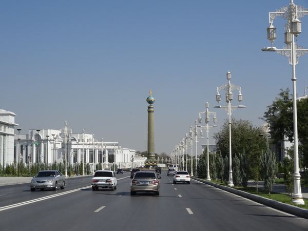 Turkmenbašiho třída věnovaná prvnímu a zároveň doživotnímu prezidentovi Turkmenistánu, Saparmuratovi Nijazovi.