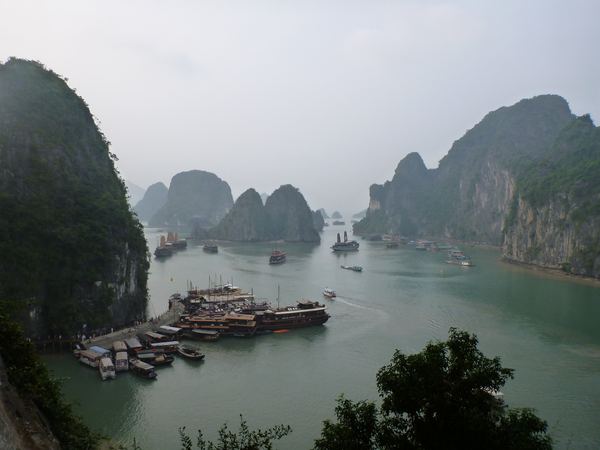 Výlet do zátoky Ha Long
