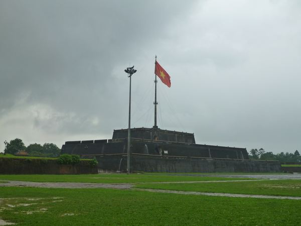 Hue - městské hradby