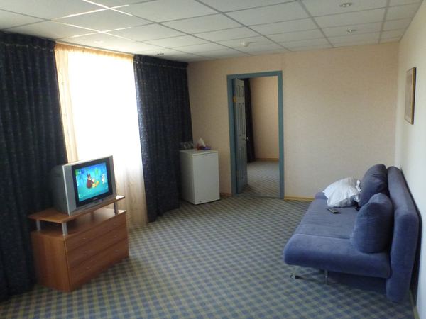 Hotel s již nevyslovitelným jménem v Aktau.